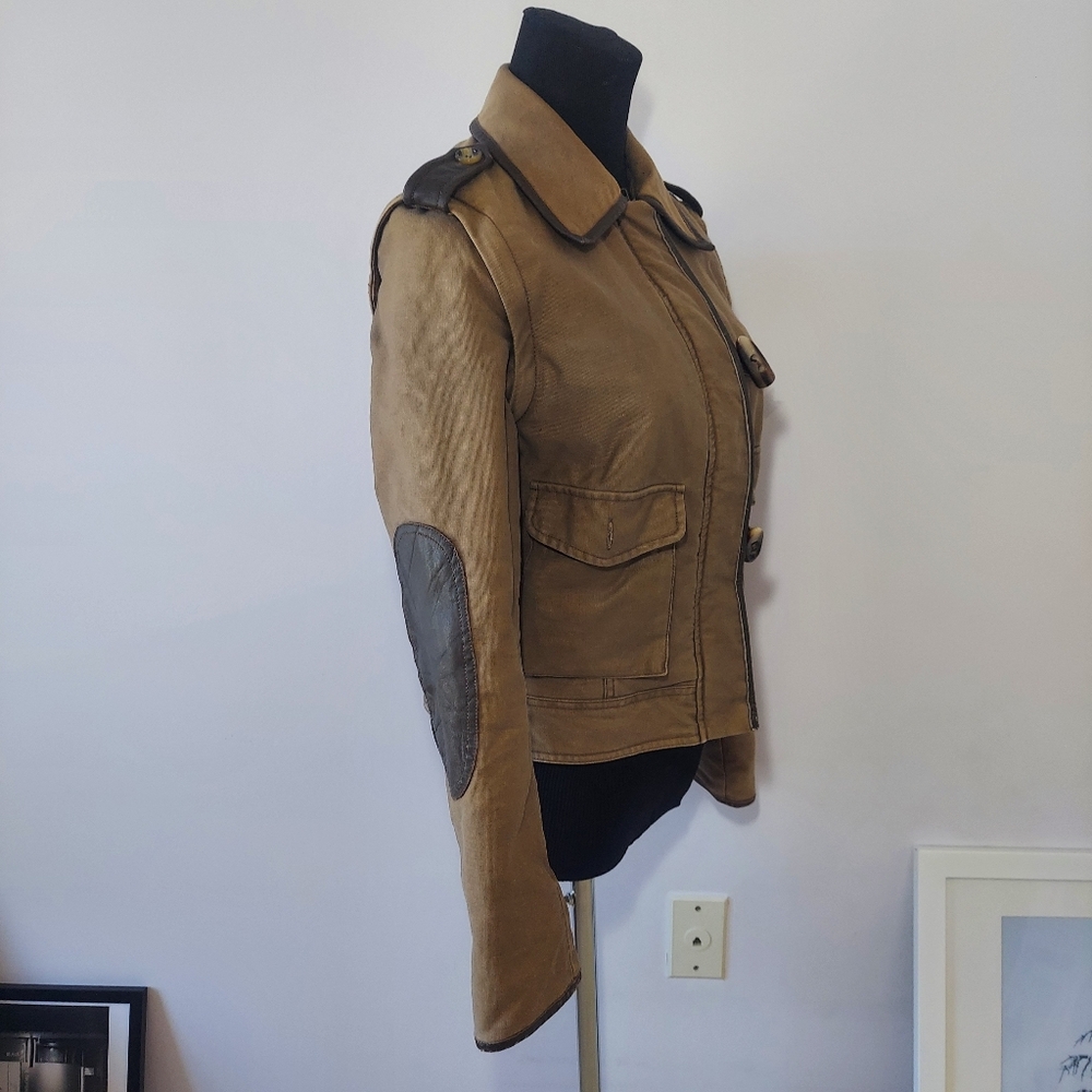 Brown Aviator Jacket With Detachable Sleeves - image 2